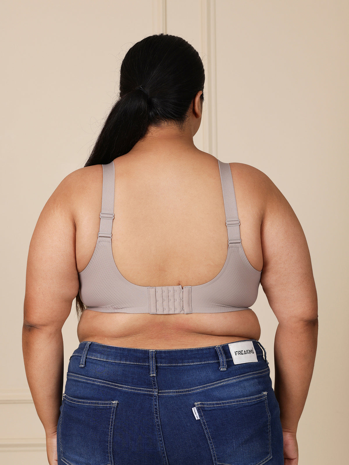 Belle Curve Bra — Grey
