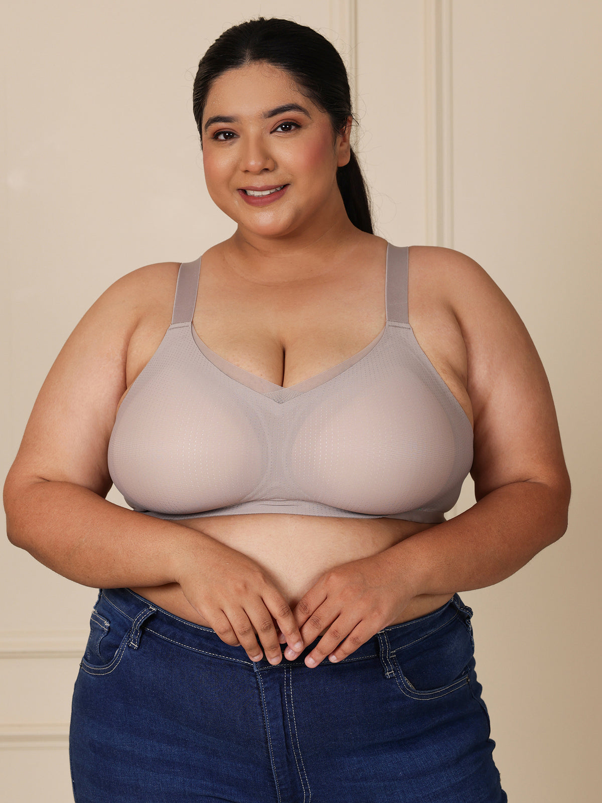 Belle Curve Bra — Grey